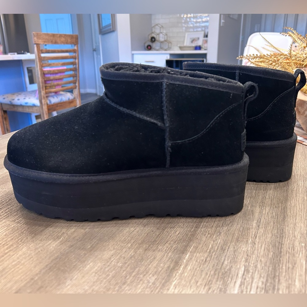 Ugg Classic Ultra Mini Platform